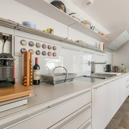 Maison Familiale Calme Avec Piscine Securisee - Fr-1-835-32 Βίλα