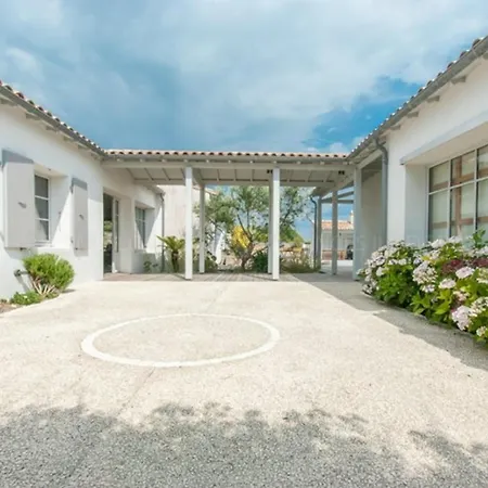 Maison Familiale Calme Avec Piscine Securisee - Fr-1-835-32 فيلة *