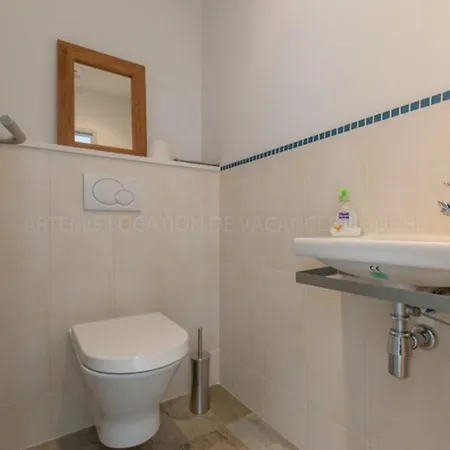 Maison Familiale Calme Avec Piscine Securisee - Fr-1-835-32 Sainte-Marie-de-Ré