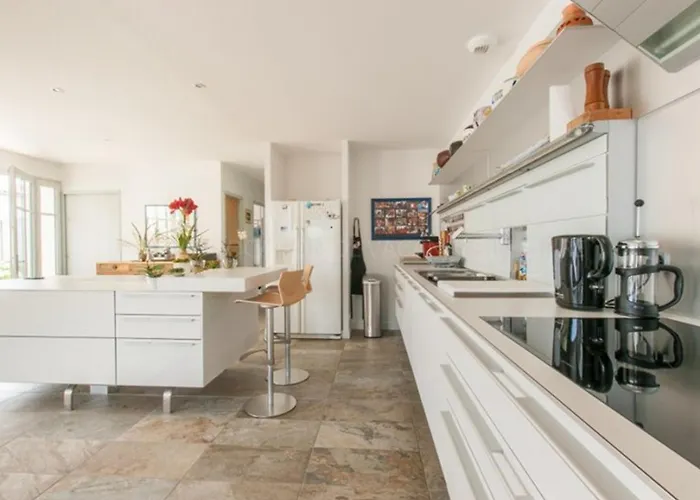 别墅 Maison Familiale Calme Avec Piscine Securisee - Fr-1-835-32